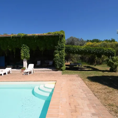 Scappo In Umbria, Il Fienile Villa *