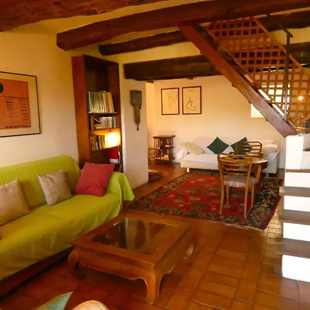 Scappo In Umbria, Il Fienile Villa