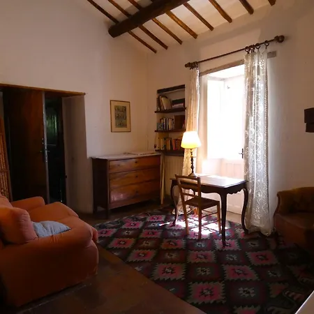 فيلة Scappo In Umbria, Il Fienile Fornole