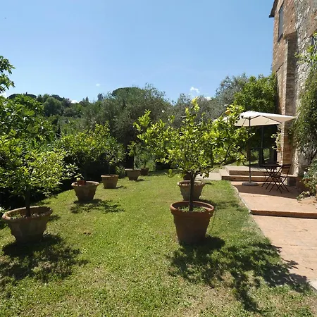Scappo In Umbria, Il Fienile Villa