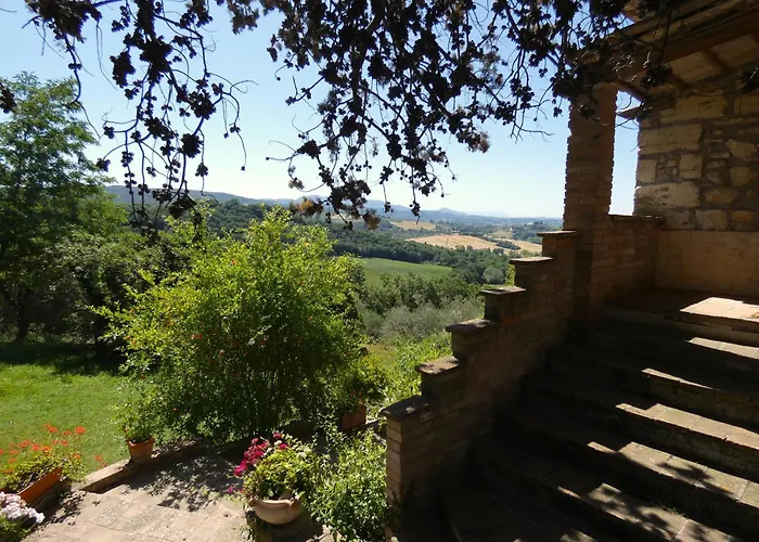 Scappo In Umbria, Il Fienile * Fornole